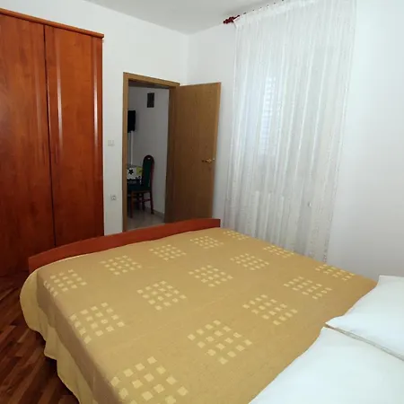 Radan Apartment